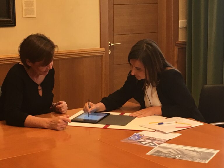 Acude a los Centros Integrados para realizar tu Declaración de la Renta