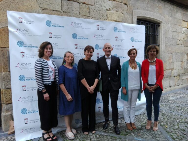 La moda está presente en el Arcu Atlanticu